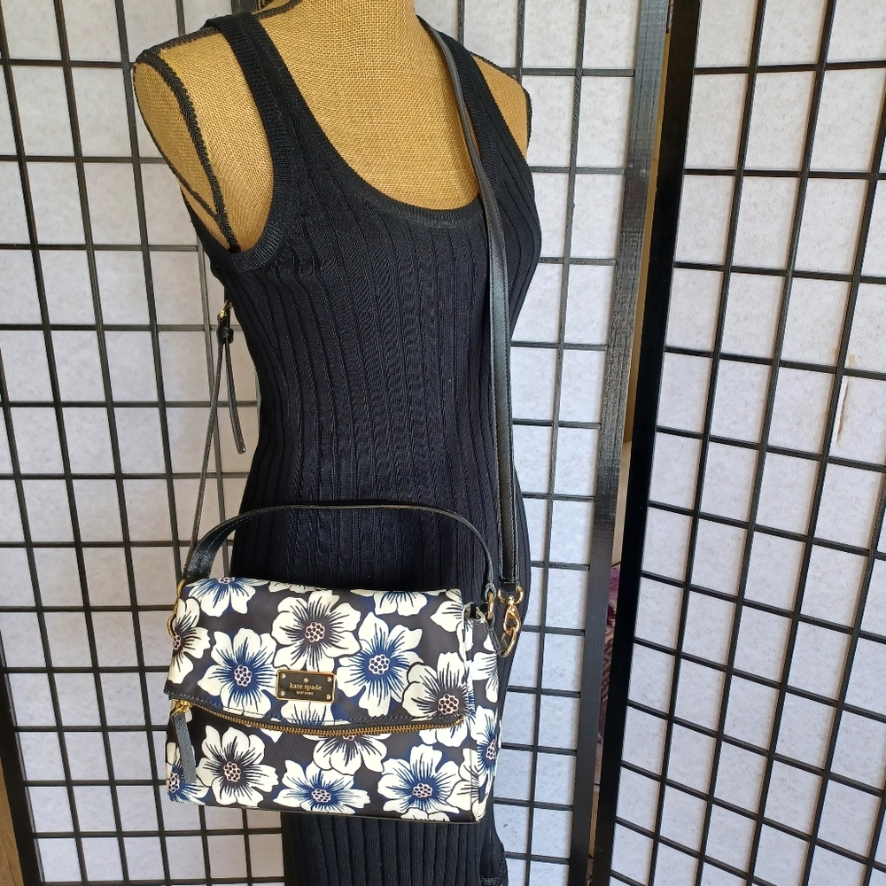 Kate spade hard to find cedar floral